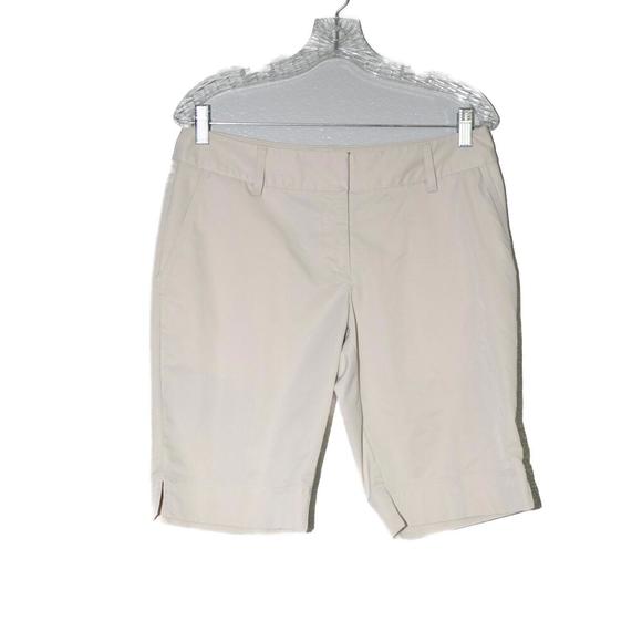 Adidas Climalite Mens Beige Chino Golf Shorts Mid Rise Pockets Flat Front Sz 8 - Picture 2 of 3